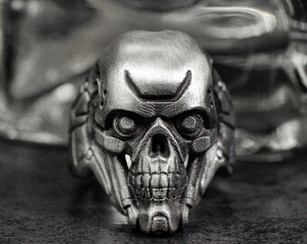 Skull-shaped ring - T-800 - Sci-fi series ring - Robot role-playing ring - Future killing machine iconic symbol - Art decoration