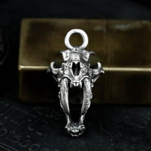 Saber-Tooth Tiger Skull S925 Silver Pendant - Ferocious Roaring Beast Necklace - Gothic Animal Skull Jewelry - Men’s Biker Charm