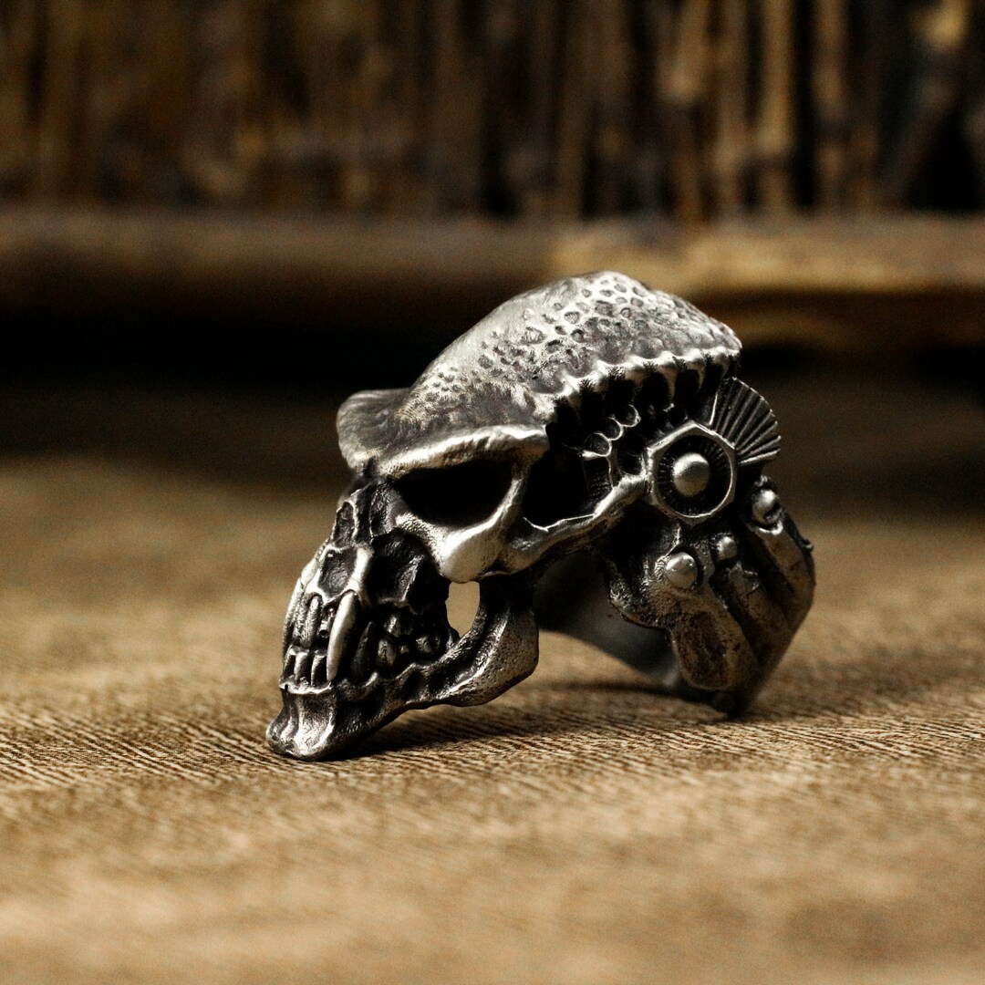 The Great Frog London Skull Biker Ring 1980s 34.6G Sterling