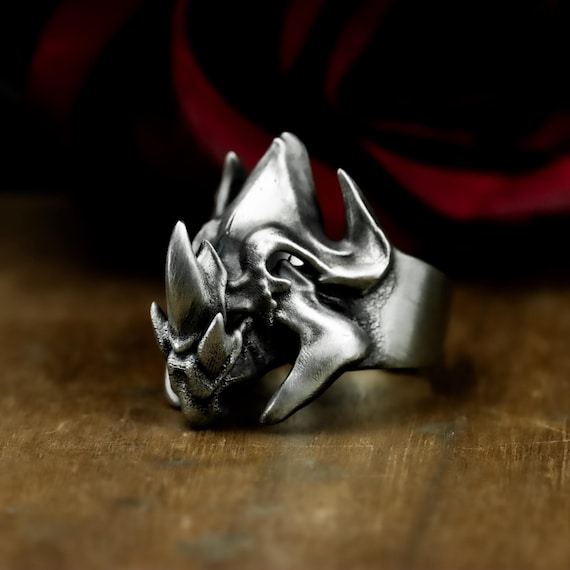 Rhinoceros Horn Dragon Head Shield 925 Silver Ring - Mythical 