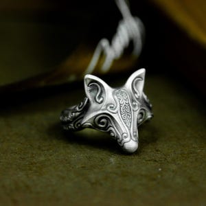 Totem fox simple 925 silver ring - abstract fox texture ritual animal ring - unisex handmade gift ring