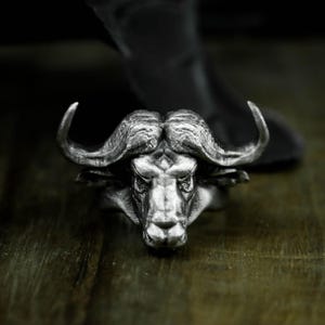 African Buffalo 925 Silver Ring - Realistic Wild Bull Animal Totem Ring for Men - Tribal Spirit of Savannah Power Ring Handmade