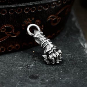 Armored Fist 925 Silver Pendant Necklace - Mech Fist Tough Guy Power Silver Pendant - Unique Handcrafted Silver Pendant Men&#39;s Gift