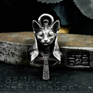 Ancient Egyptian Bastet Bust 925 Silver Pendant - Exotic Tribal Goddess Amulet Pendant - Mystical Sacred Feminine Deity Necklace