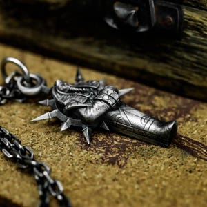 Pharaoh Sarcophagus 925 Silver Pendant - Ancient Mummy Case Jewelry - Egyptian Tomb Relic Necklace - Handmade