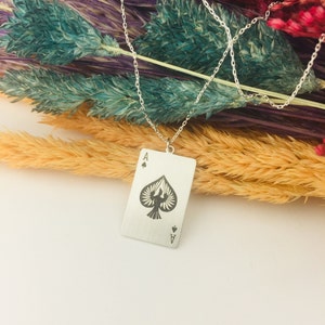 Pendentif As de pique et phénix en argent sterling avec plaque rectangulaire et collier
