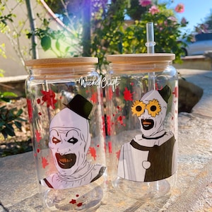Horror Clown Glass | Horror Icon, Horror Fan, Scary Movie, Clowns, Tumbler, Glass Can, Coffee Cup, Water Cup