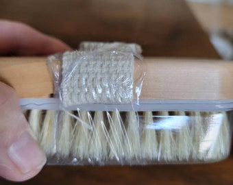 Natural Boar Bristle Exfoliating Body Brush with Strap
