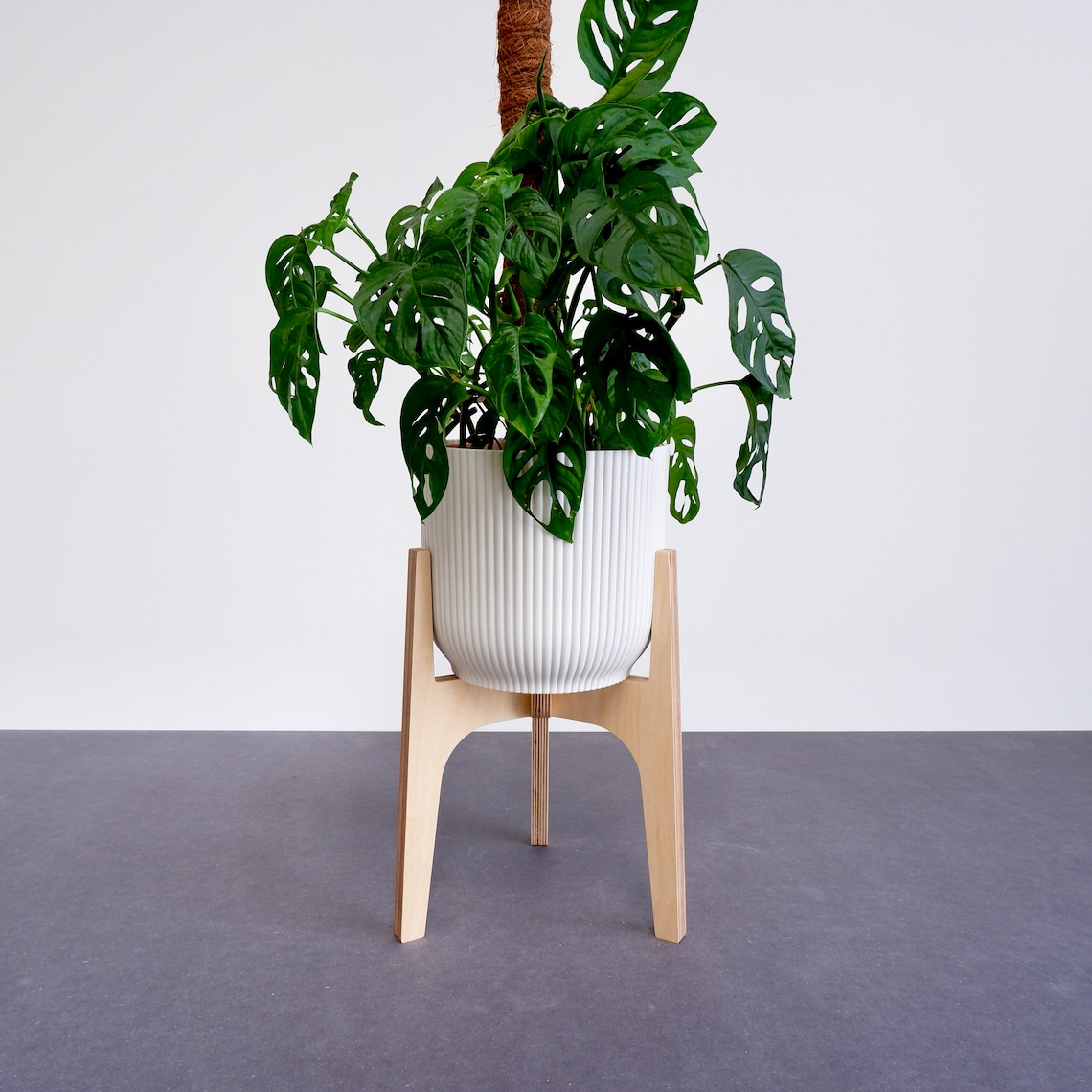 Birch Plywood Plant Stand 3 three Legged Pot Stand Etsy UK