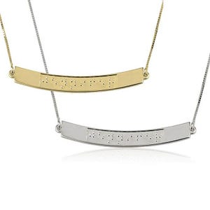 Joias com nome/texto em Braille, pingente curvo em Braille, joias para cegos, joias personalizadas para Ação de Graças/Dia dos Namorados/Aniversário/Formatura