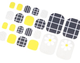 Plaid Toe Nail Wraps: Gray, Yellow, and Daisy Flower Stickers