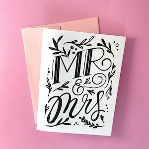 Mr. & Mrs. Klassische Hochzeitskarte, Glückwunschkarte an die Braut und Bräutigam Karte, Hochzeit Glückwunschkarte, Brautparty Karte