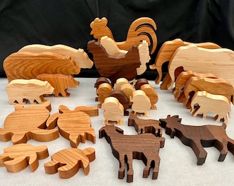 Handcrafted Wooden Animal Family Sets – Natural Hardwood Decor