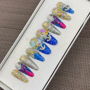 Blue Ocean Gold Beach nails - A206