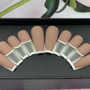 Maroon White Matte | Nude Fake Nails | Nude Glue on Nails | Press on