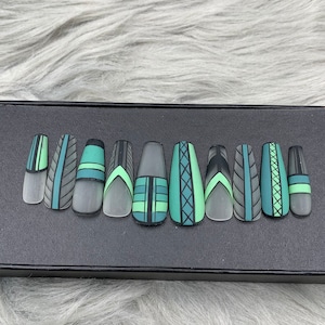 Luxury Nails | Press On Nails | Crystals Press On Nails | Nails | False Nails  | Stick On Nails | Long Stiletto - A166