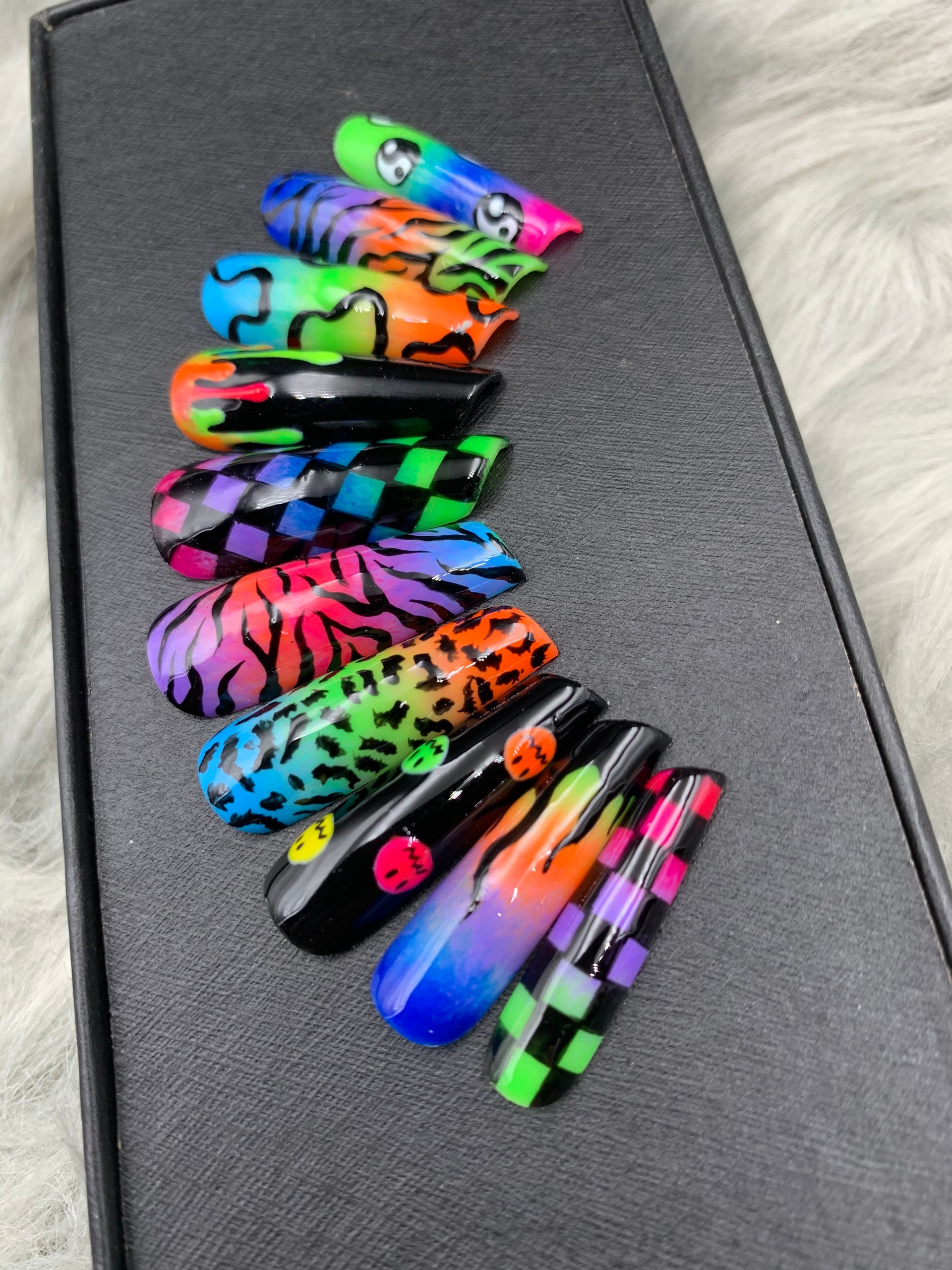 Funny Abstract Press on Nails A204 - Etsy