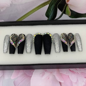 Love On Nails  | Glue On Nails | Press On Nails | Coffin Nails | Hand Painted Nails | Long Fake Nails- A31