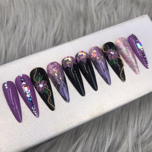 Merry Christmas Press On Nails | Fake Nails | Glue On Nails | Press On Nails | Coffin Nails | Luxury Nails | Long Fake Nails - A278