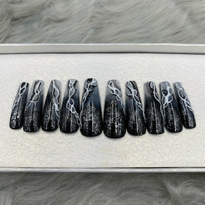 Black Smoke press on nails - A230