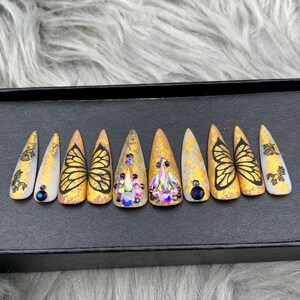 Simple butterfly yellow luxury nails  - A06