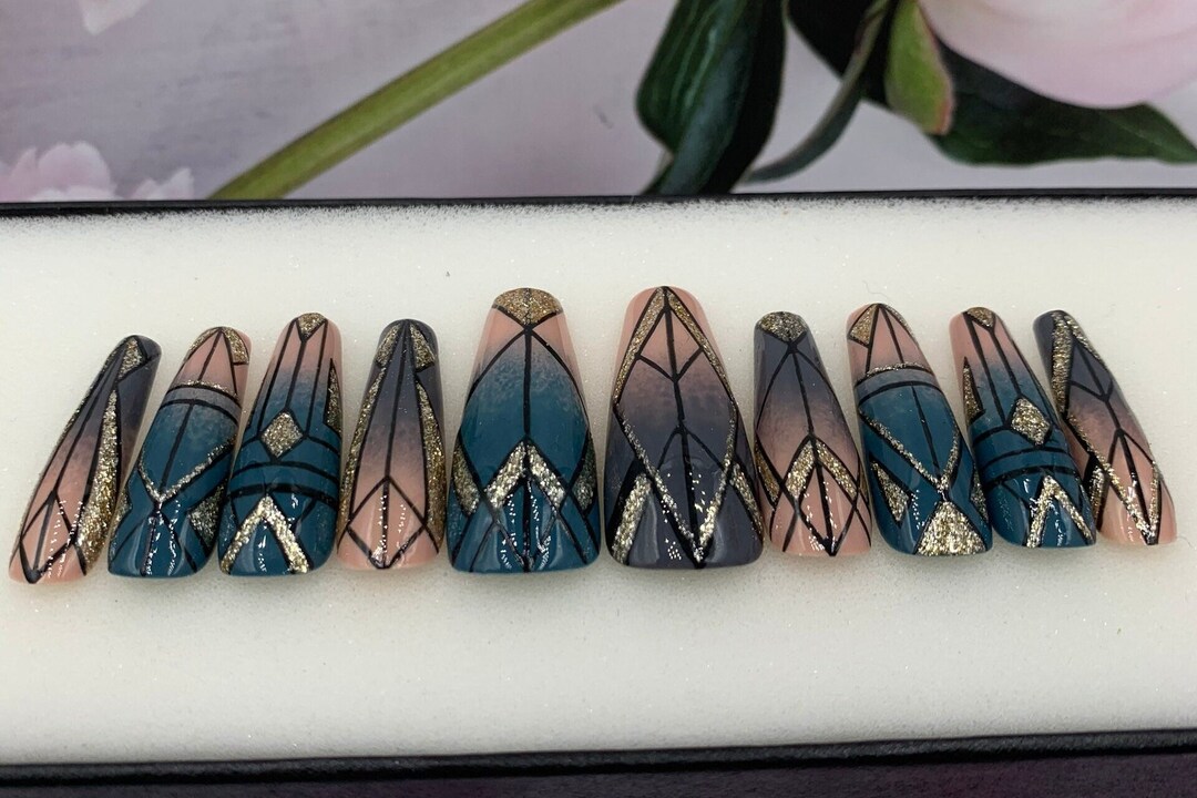 Cute Fake Nails Acrylic Nails Glue on Nails Press on Nails Coffin Nails Stick on Nails Long Fake