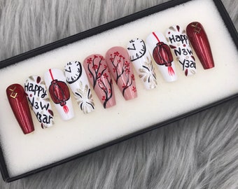 Uñas postizas navideñas pintadas a mano / Juego de uñas navideñas estilo ataúd - A285