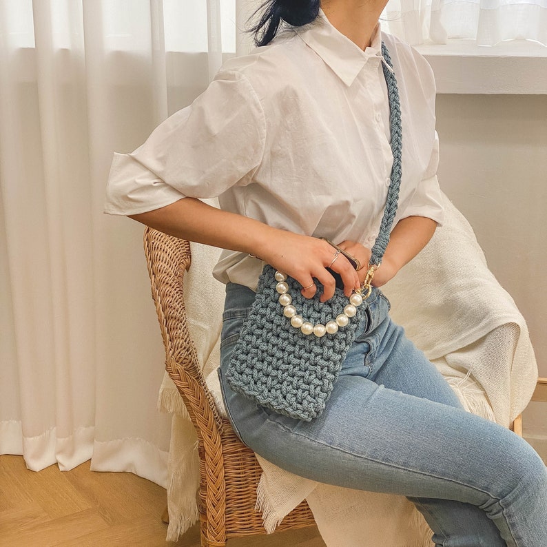 DIY Crochet Cell Phone Bag Pattern – Jemilli Mellow Mini Crossbody (PDF Pattern) image 1
