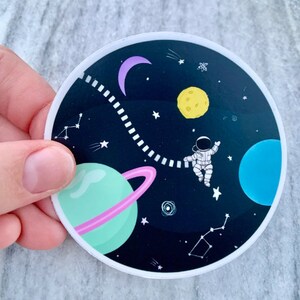 Floating in Space Aufkleber | Laptop Aufkleber | Notebook Aufkleber | Vinyl-Aufkleber | Wasserfester Aufkleber