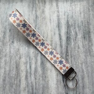 Floral Wristlet Lanyard Keychain