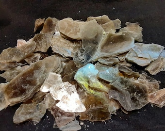 1/4 lb. (4 oz.) Mica natural collected by hand Muscovite