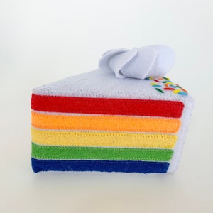Felt Rainbow Cake, Preschool Felt Toy, Pretend Food