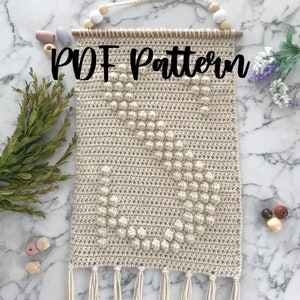 PATTERN | "S" Crochet Wall Hanging