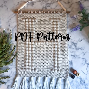 PATTERN | &quot;H&quot; Crochet Wall Hanging