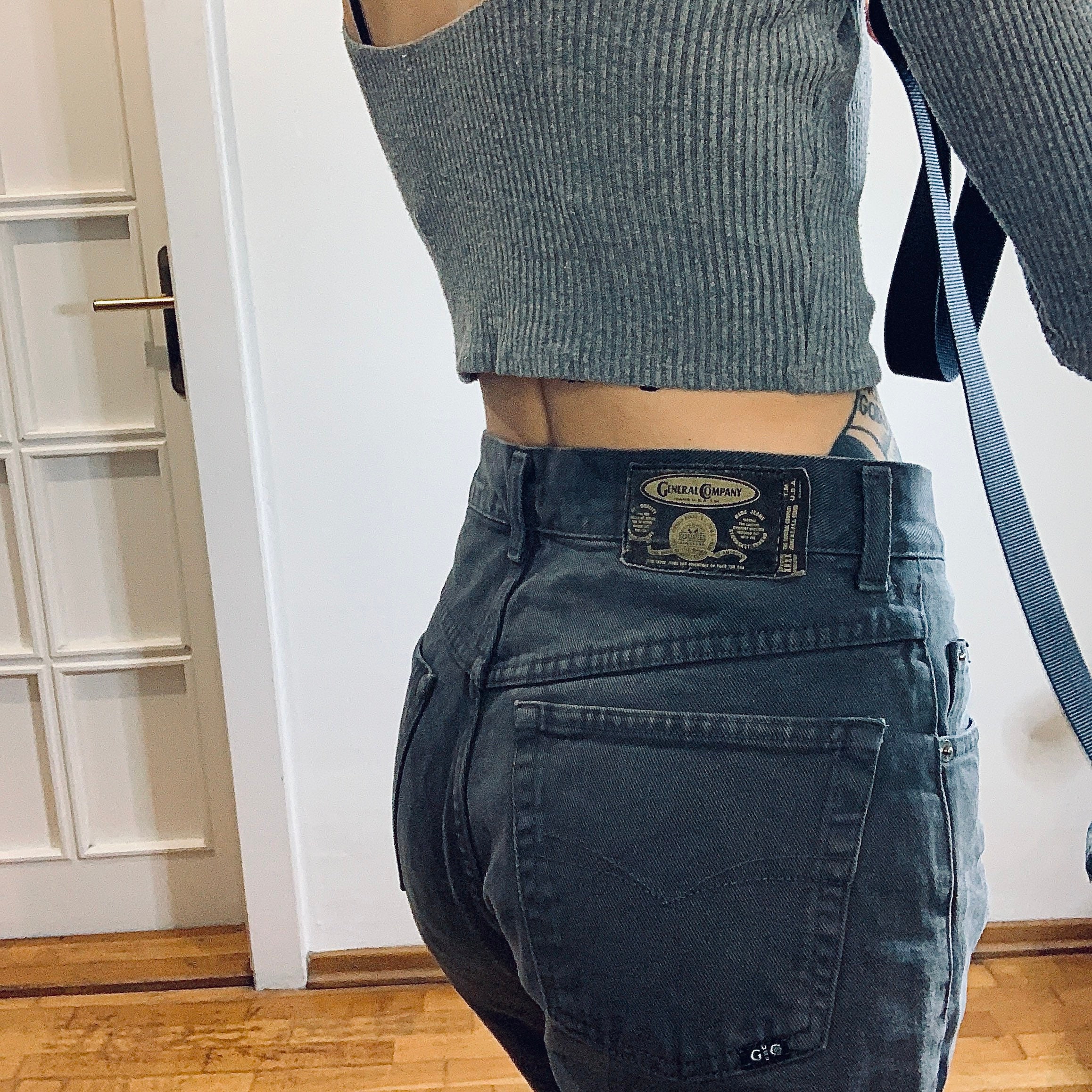 General company sale jeans