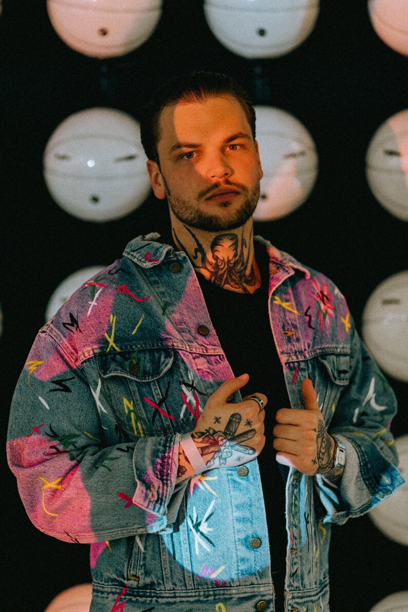 mens-90s-lee-denim-jacket-upcycled-vintage-lee-abstract-handpainted