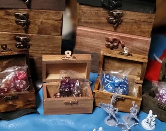 Dados y mini caja misteriosa