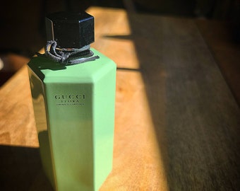 gucci flora emerald gardenia sample