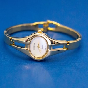 Titan hotsell watch olx
