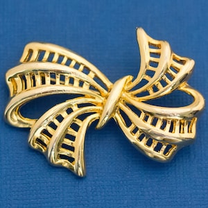 Broche ruban d’or, broche ruban, broche ruban d’or, broche arc, broche arc d’or, broche dames broche, broche de mode, broche vintage, D8