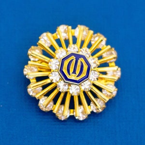 Prestige Emblem Brooch, Gold Tone Brooch, Vintage Brooch, Stylish Brooch, Elegant Brooch D33
