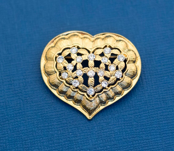 Monet Brooch, Vintage Brooch, Heart Brooch, Elega… - image 1