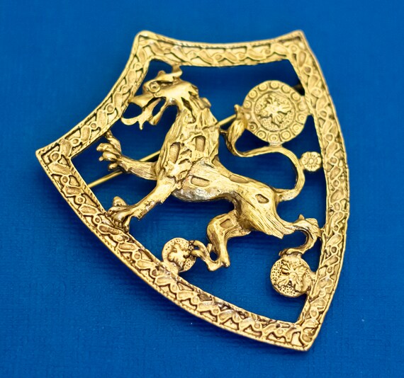 Vintage Brooch, Gold Tone Brooch, Emblem Brooch, … - image 2