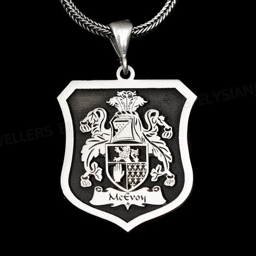 Custom family crest pendant Clearance