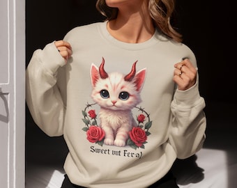 Gattino diabolico dolce ma selvaggio, Gattino carino e inquietante, Rose e gattino vintage Coquette, Estetica autunnale accogliente, Maglietta per la stagione spettrale, Regalo per mamma gatta