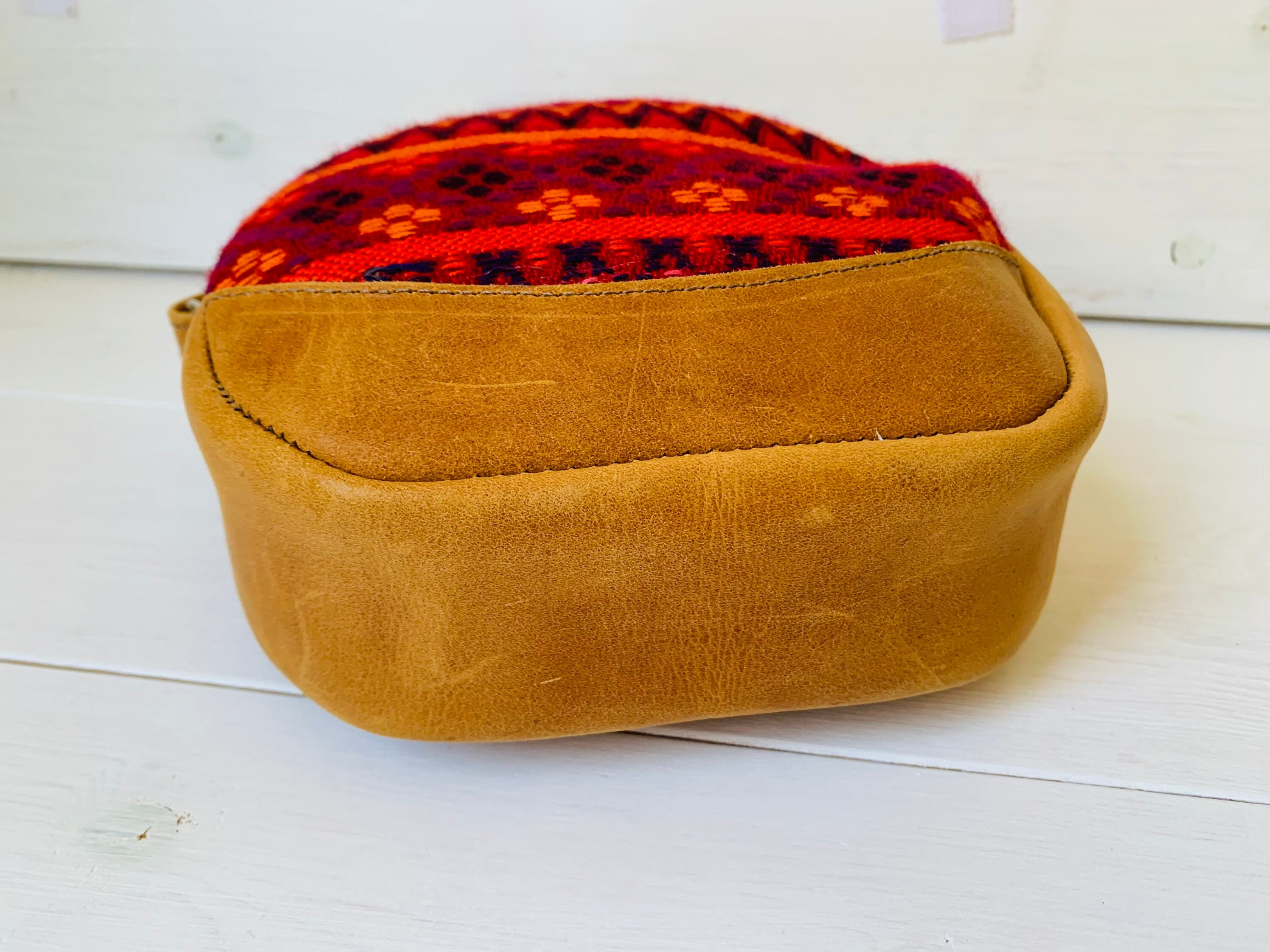 TENDYCOCO Basketball Shaped Crossbody Bag – Round PU Leather Purse For Women, Detachable Strap - View #8