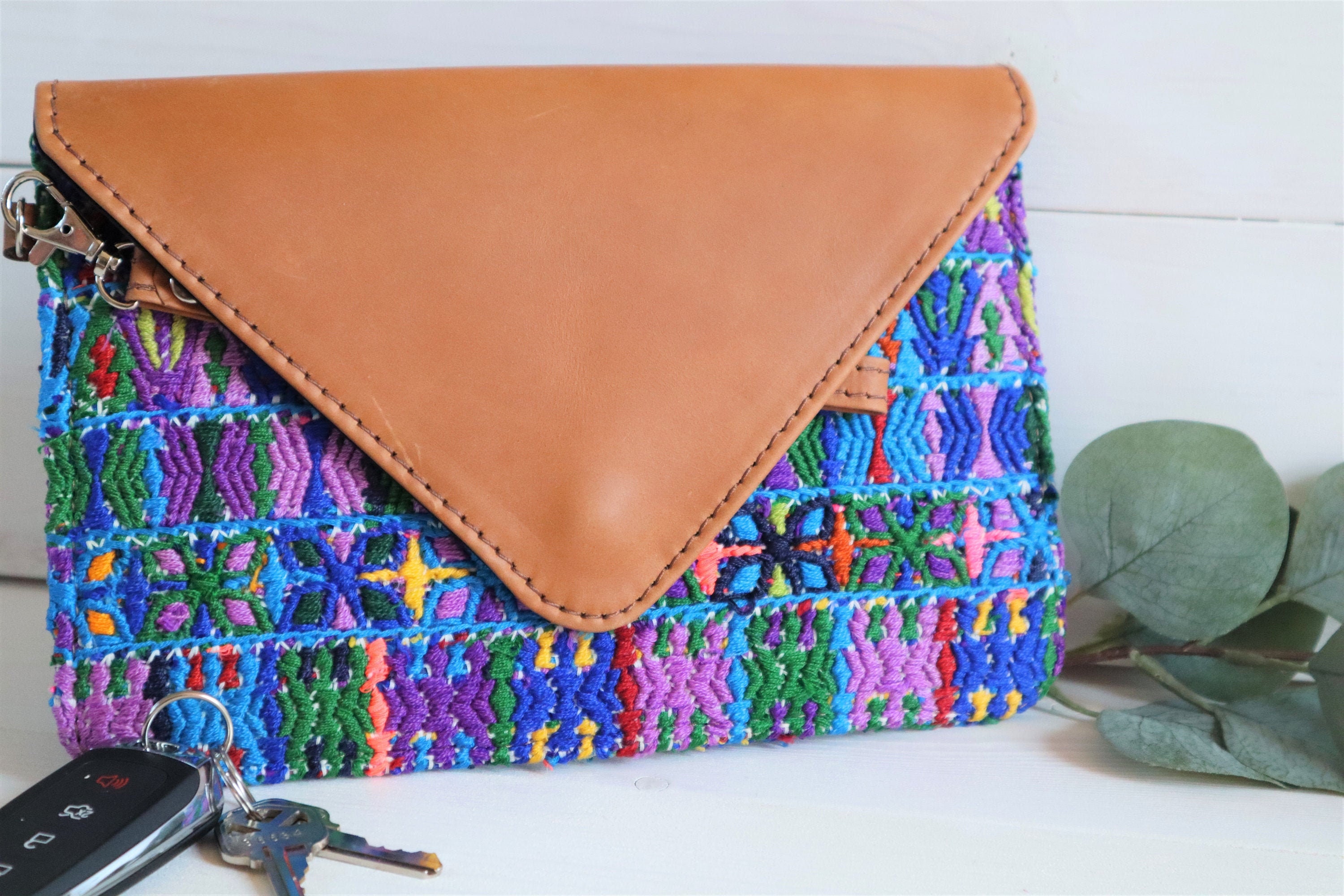 unique wristlets