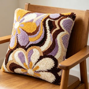 Vintage Groovy Swirl Geometric Latch Hook Kit, Earth Tone Lavender & Golden Yellow Abstract Throw Pillow Top, Boho Living Room DIY Craft Kit