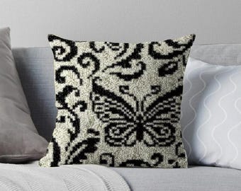 Butterfly Latch Hook Kit: DIY Crochet Throw Pillow (40cmx40cm)