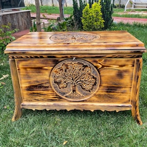 Tree of life hope chest, trunk coffee table , blanket trunk, carved large chest, wooden storage chest, vintage chest